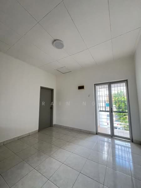 Terraced House for Rent in Johor Bahru (Johor) - Rain Ng - Interior - PropertyGuru.com.my