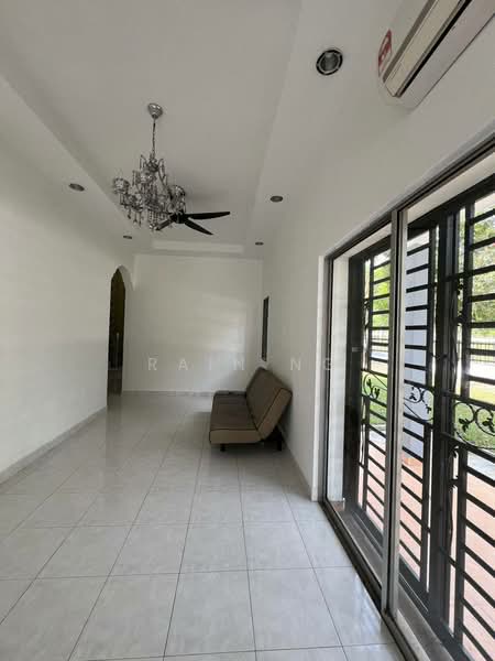 Terraced House for Rent in Johor Bahru (Johor) - Rain Ng - Living Room - PropertyGuru.com.my