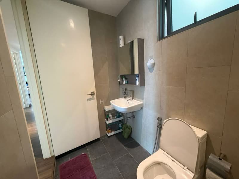 Service Residence for Rent at East Parc @ Manjalara - John Lai - Bathroom - PropertyGuru.com.my