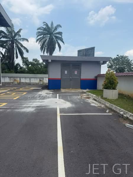 Gudang untuk Disewa di Kampung Teluk Panglima Garang (Telok Panglima Garang) - Daniel Kok - Exterior - PropertyGuru.com.my