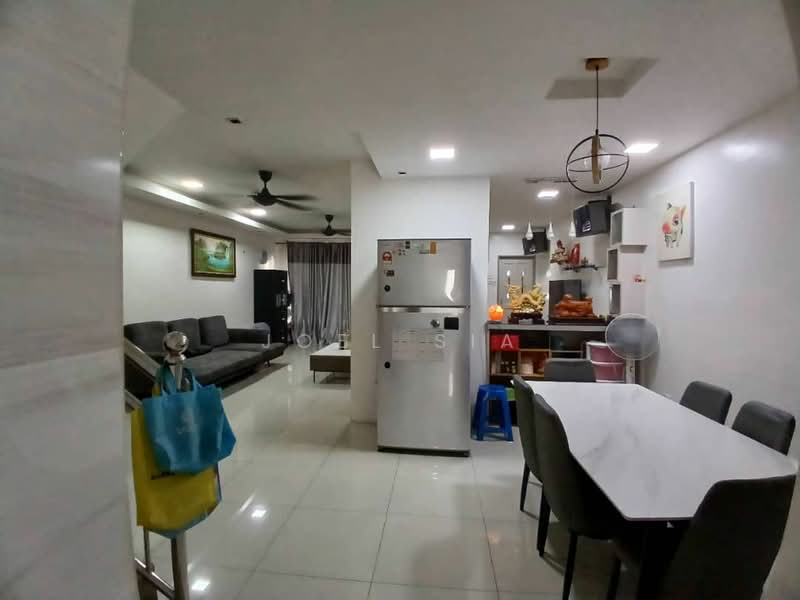 2-storey Terraced House for Sale in Klang (Selangor) - Joel Sia - Living Room - PropertyGuru.com.my