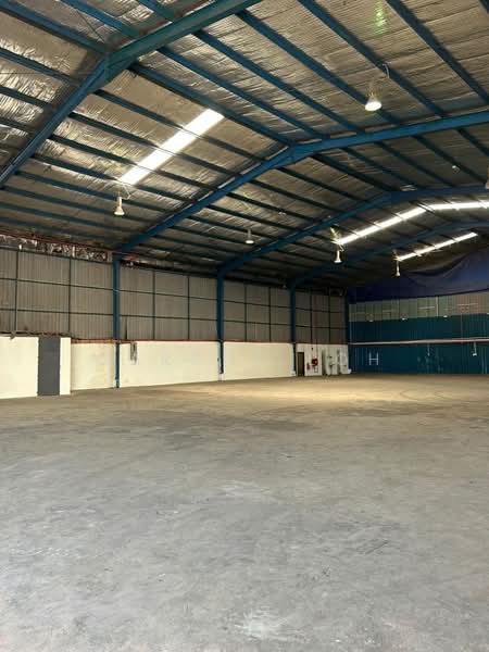Warehouse for Rent in Kampung Seelong Jaya (Senai) - Marcus Loh - Interior - PropertyGuru.com.my