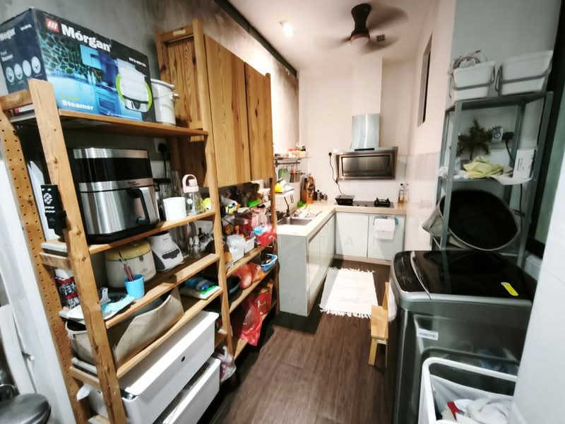 2-storey Terraced House for Sale in Taman Seri Austin (Tebrau) - Jason Tan - Kitchen - PropertyGuru.com.my