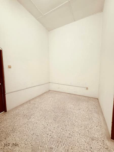 2-storey Terraced House for Sale in Taman Bayu Perdana (Klang) - Daniel Kok - Interior - PropertyGuru.com.my