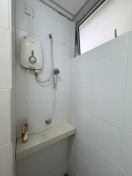 Platinum Lake PV 16 untuk Untuk Disewa - RM 2,100 /bulan, Mac 2026 - Bathroom - PropertyGuru.com.my