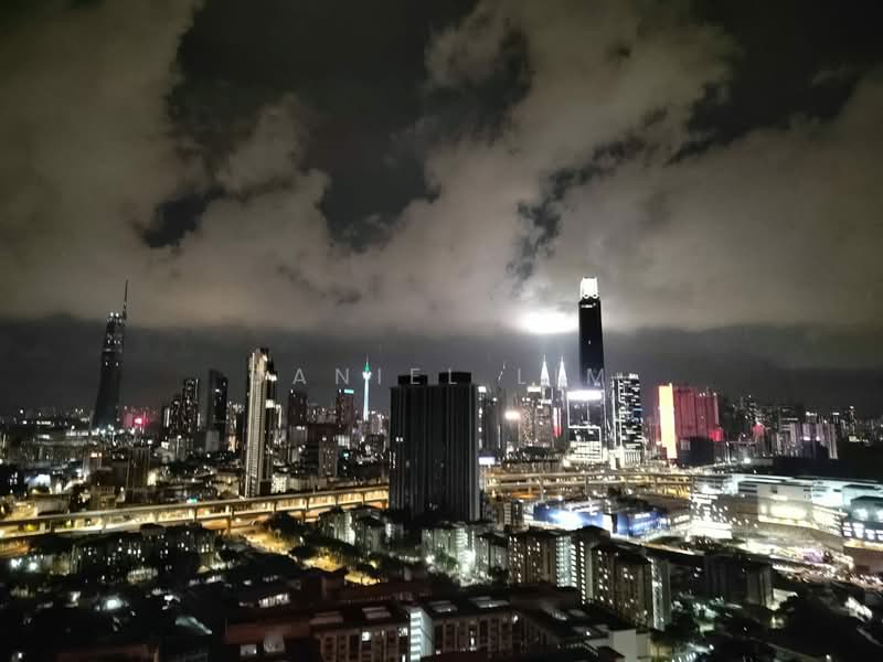 Apartment for Rent at V Residence Suites @ Sunway Velocity - Daniel Lim - Exterior - PropertyGuru.com.my