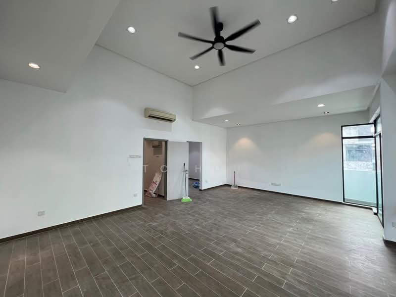Semi-Detached House for Sale in Subang Jaya (Selangor) - TC Hou - Living Room - PropertyGuru.com.my