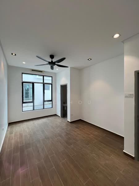 Semi-Detached House for Sale in Subang Jaya (Selangor) - TC Hou - Living Room - PropertyGuru.com.my