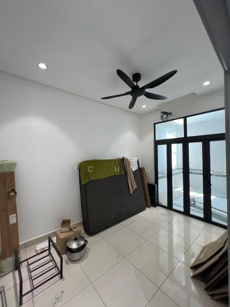 Semi-Detached House for Sale in Subang Jaya (Selangor) - TC Hou - PropertyGuru.com.my