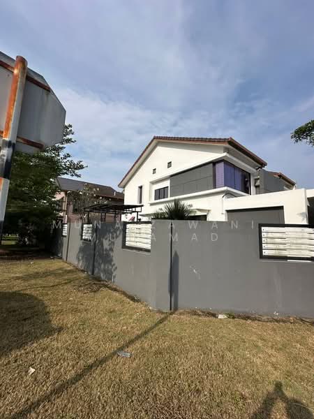 2-storey Terraced House for Sale in Taman Desa Budiman (Bandar Sungai Long) - Muna Zawani Muhamad - PropertyGuru.com.my