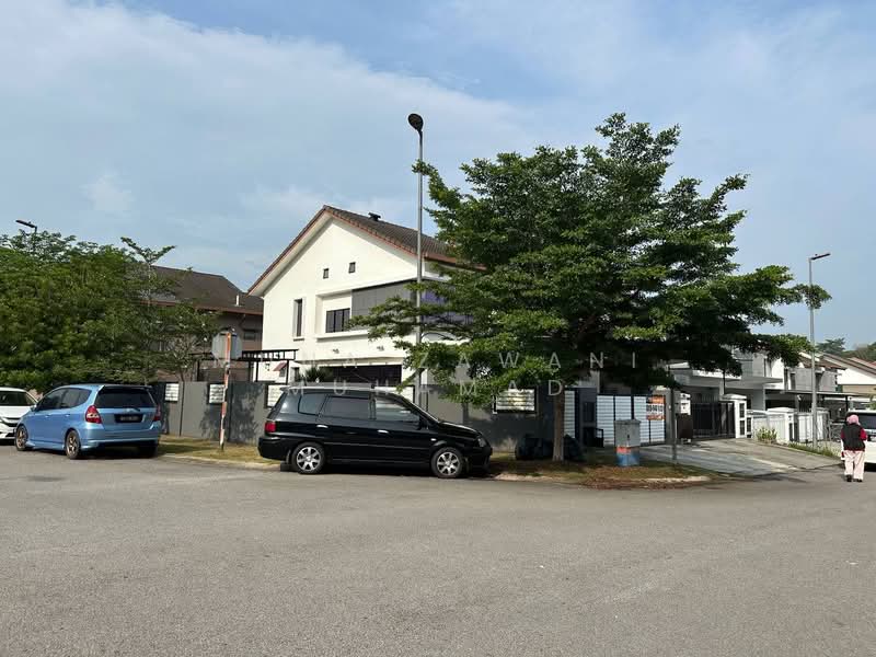 2-storey Terraced House for Sale in Taman Desa Budiman (Bandar Sungai Long) - Muna Zawani Muhamad - Exterior - PropertyGuru.com.my