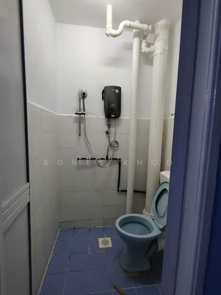 Sri Ivori Apartment untuk Untuk Disewa - RM 950 /bulan, Mac 2026 - Bathroom - PropertyGuru.com.my