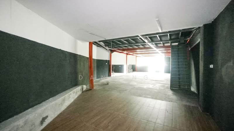 Shop for Rent in Seri Kembangan (Selangor) - Dann Ng - Interior - PropertyGuru.com.my