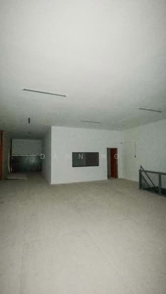 Shop for Rent in Seri Kembangan (Selangor) - Dann Ng - Interior - PropertyGuru.com.my