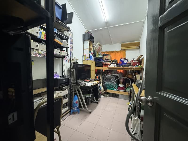 2-storey Terraced House for Sale in Taman Sri Rampai (Wangsa Maju) - PeiGee . - Study - PropertyGuru.com.my