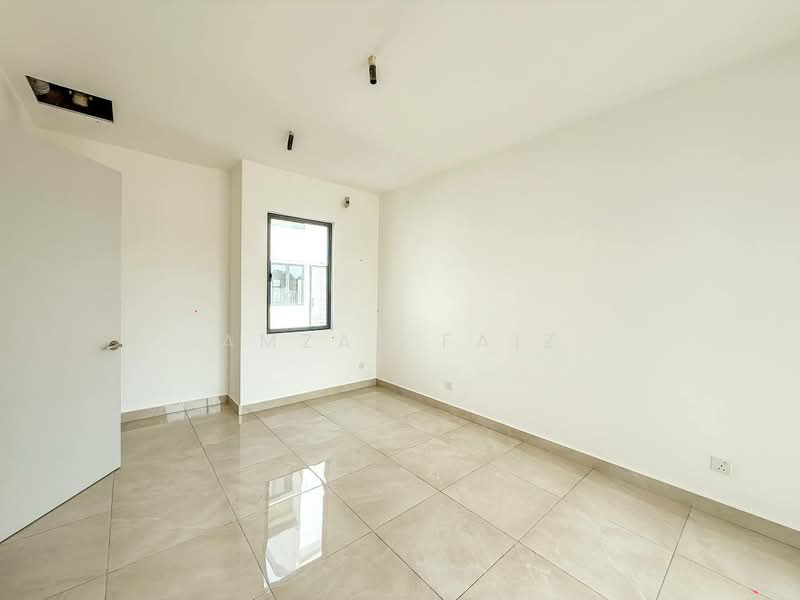 2-storey Terraced House for Sale in Telok Panglima Garang (Selangor) - Amzar Faiz - Interior - PropertyGuru.com.my