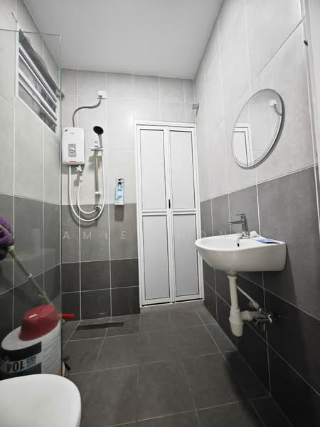 For Sale - Botani Double Storey Semi D Partial Furnished For Sale