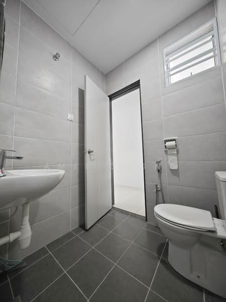 For Sale - Botani Double Storey Semi D Partial Furnished For Sale