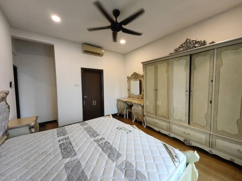 Regalia Residence untuk Untuk Disewa - RM 3,200 /bulan, Mac 2026 - Bedroom - PropertyGuru.com.my