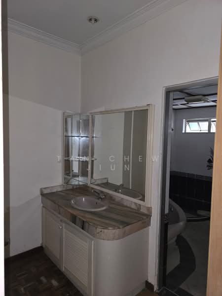 2-storey Terraced House for Sale in Taman Cheras Perdana (Cheras) - Tan Chew Jiun - Bathroom - PropertyGuru.com.my