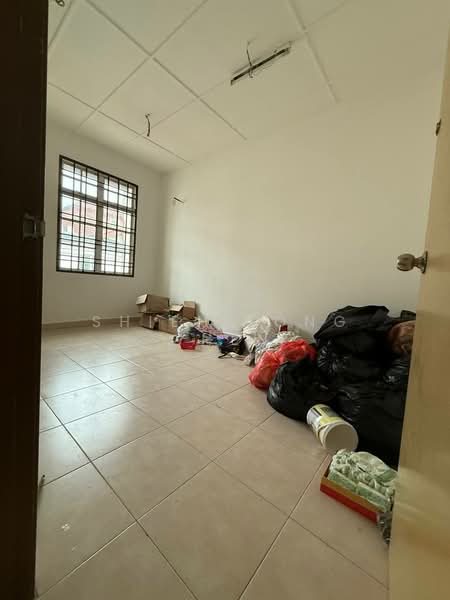 2-storey Terraced House for Sale in Taman Pelangi Indah (Ulu Tiram) - Shieh Long Chen - Interior - PropertyGuru.com.my