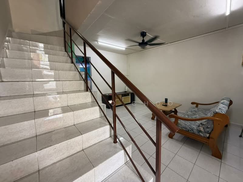 Jalan Teratai, Taman Johor Jaya untuk Untuk Disewa - RM 1,400 /bulan, Apr 2026 - Living Room - PropertyGuru.com.my