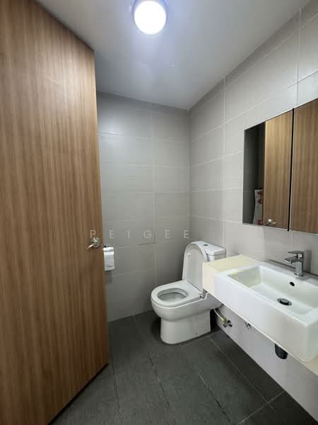 Condominium for Rent at Green Residence - PeiGee . - Bathroom - PropertyGuru.com.my