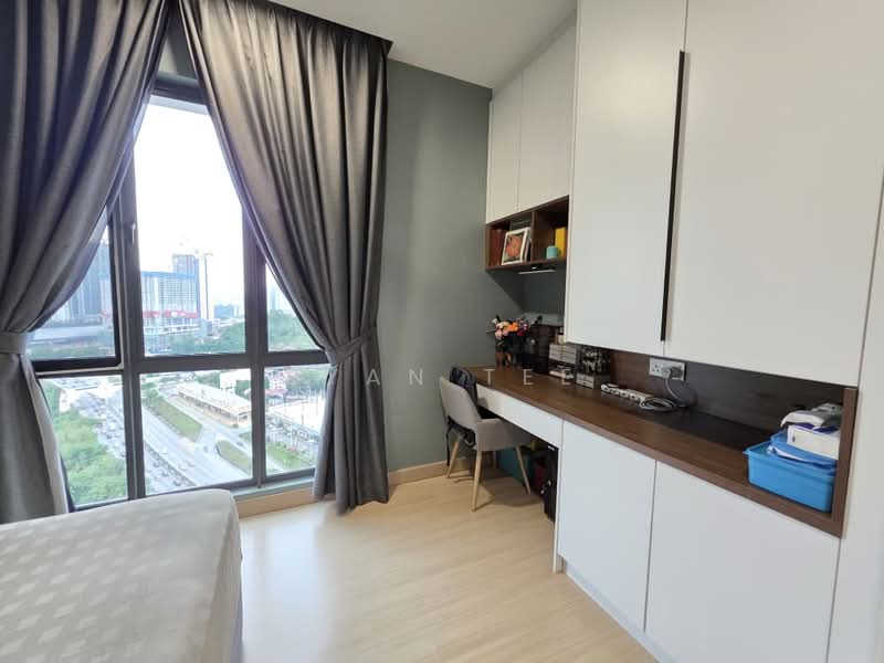 Condominium for Sale at Trinity Aquata - Ryan Tee - Bedroom - PropertyGuru.com.my