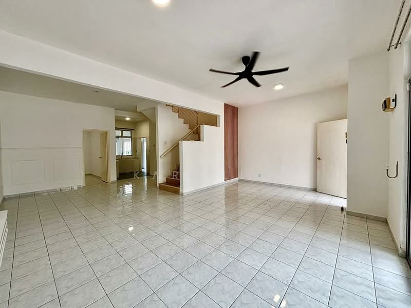 2-storey Terraced House for Rent in Bukit Indah (Iskandar Puteri (Nusajaya)) - Karl Lim - Living Room - PropertyGuru.com.my