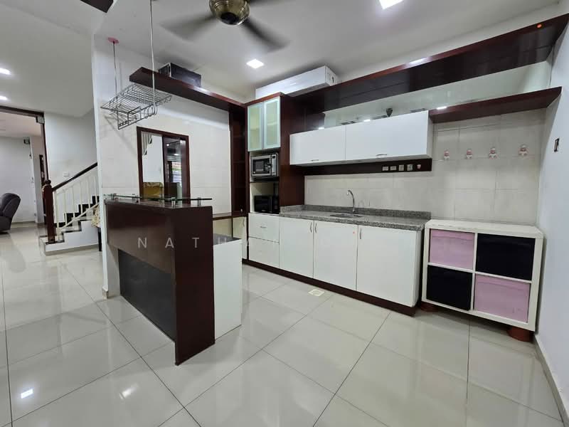 Cluster House for Sale in Austin Heights (Tebrau) - Nathan Chan - Kitchen - PropertyGuru.com.my