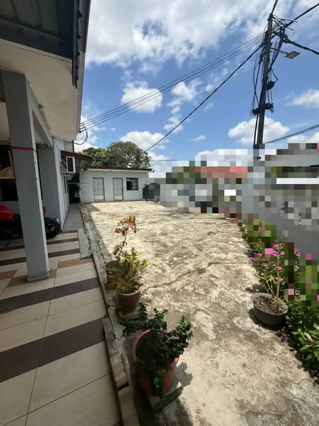 1-storey Terraced House for Sale in Taman Universiti (Skudai) - Reny Hee - Exterior - PropertyGuru.com.my