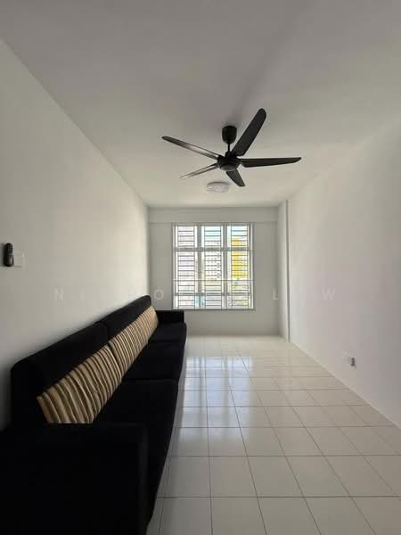 Apartment for Rent at Taman Pulai Mutiara 2: Phase A3A - A3C - Nicholas Low - Living Room - PropertyGuru.com.my