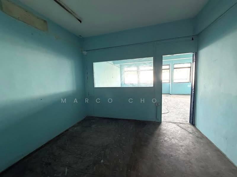 Shop for Rent in Ulu Tiram (Johor) - Marco Choo - Interior - PropertyGuru.com.my