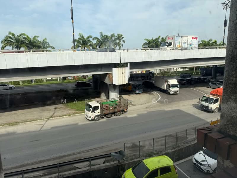 Shop for Rent in Ulu Tiram (Johor) - Marco Choo - Exterior - PropertyGuru.com.my