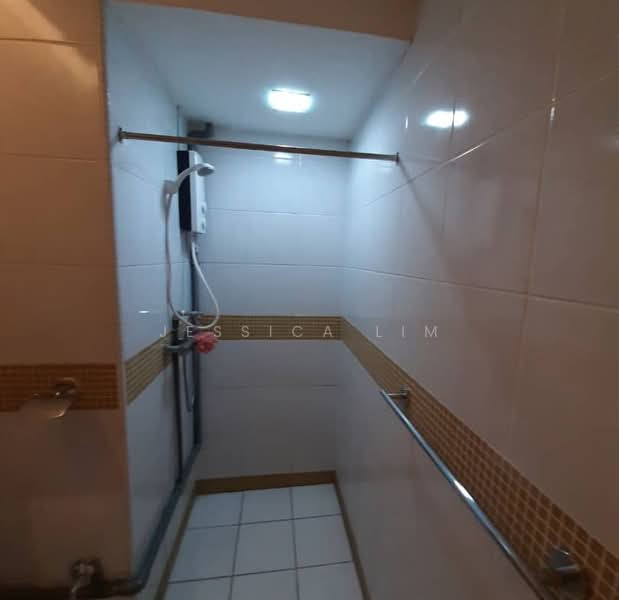 Service Residence for Rent at i-Zen @ Kiara 1 - Jessica Lim - Bathroom - PropertyGuru.com.my