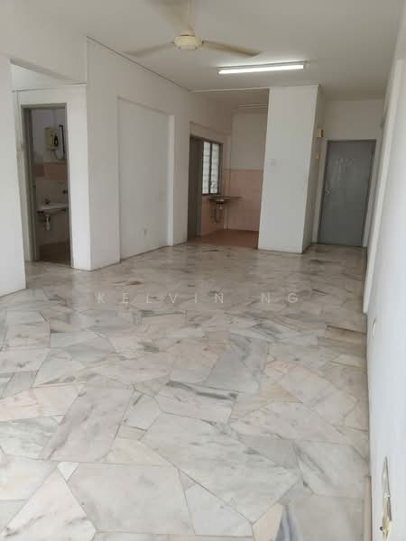 Apartment for Sale at Pangsapuri Seri Pinang - Kelvin Ng - Interior - PropertyGuru.com.my