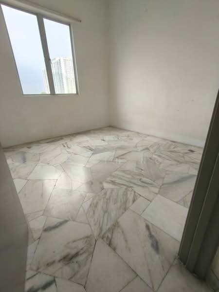 Apartment for Sale at Pangsapuri Seri Pinang - Kelvin Ng - Interior - PropertyGuru.com.my