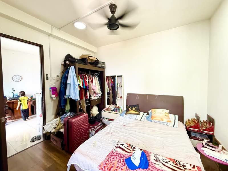 Service Residence for Sale at Symphony Tower (Menara Simfoni) - Amzar Faiz - Bedroom - PropertyGuru.com.my