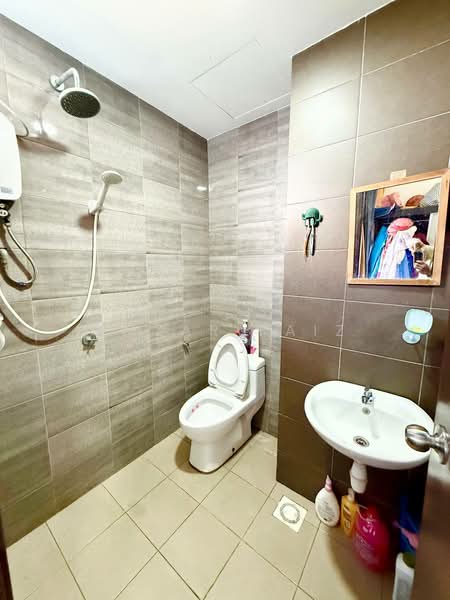 Service Residence for Sale at Symphony Tower (Menara Simfoni) - Amzar Faiz - Bathroom - PropertyGuru.com.my