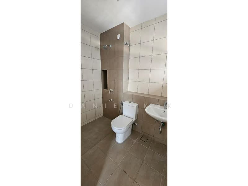 2-storey Terraced House for Sale in Bandar Bukit Raja (Klang) - Daniel Kok - Bathroom - PropertyGuru.com.my