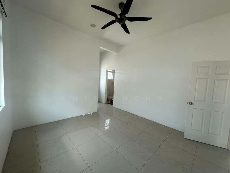Klebang Double Storey Bungalow Facing Field For Sale untuk Untuk Dijual - RM 588,000, Apr 2026 - Interior - PropertyGuru.com.my