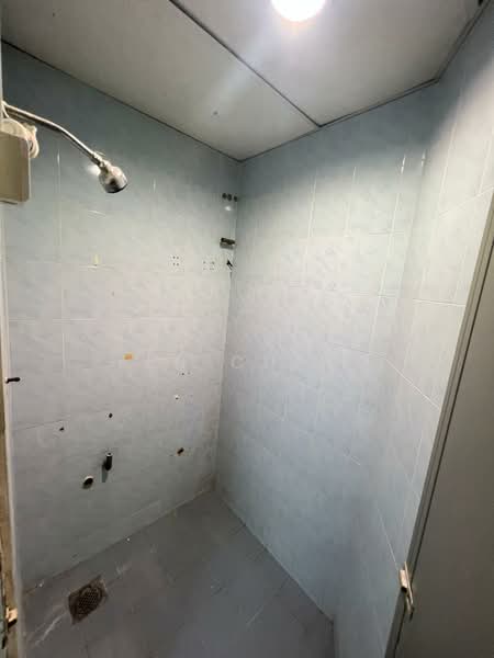 Shop / Office for Rent in Bandar Menjalara (Kuala Lumpur) - Yen Ching - Bathroom - PropertyGuru.com.my