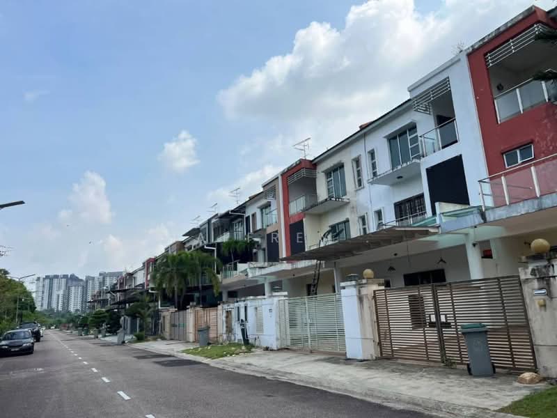 2.5-storey Terraced House for Sale in Bandar Seri Alam (Masai) - Jaffrey . - Exterior - PropertyGuru.com.my