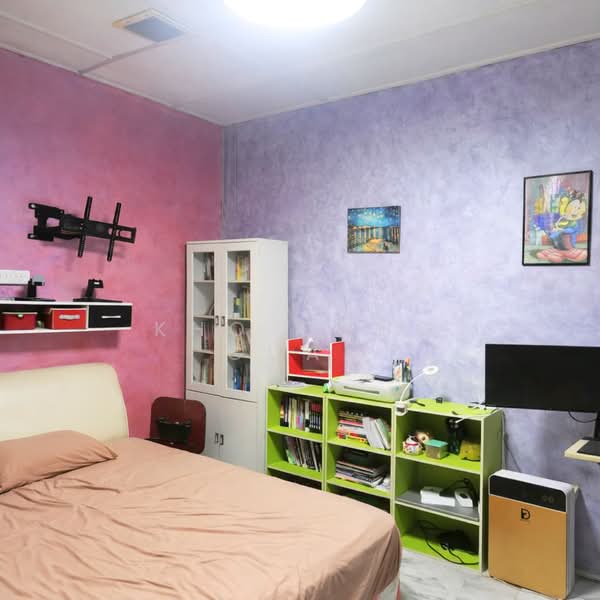 1-storey Terraced House for Sale in Taman Bukit Kuchai (Bandar Kinrara) - Kho Chng Guan - Bedroom - PropertyGuru.com.my