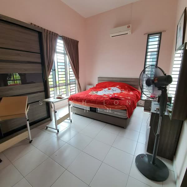 Cluster House for Sale in Iskandar Puteri (Nusajaya) (Johor) - Shieh Long Chen - Bedroom - PropertyGuru.com.my
