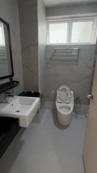 Pinnacle Tower untuk Untuk Disewa - RM 3,200 /bulan, Apr 2026 - Bathroom - PropertyGuru.com.my