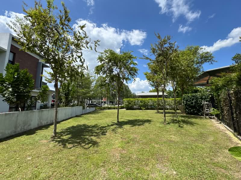 Semi-Detached House for Sale in Kota Kemuning (Shah Alam) - Syazmir Jamaludin - Exterior - PropertyGuru.com.my