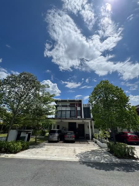 Semi-Detached House for Sale in Kota Kemuning (Shah Alam) - Syazmir Jamaludin - Exterior - PropertyGuru.com.my