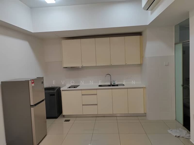 Encorp Strand Residence untuk Untuk Disewa - RM 1,700 /bulan, Apr 2026 - Kitchen - PropertyGuru.com.my