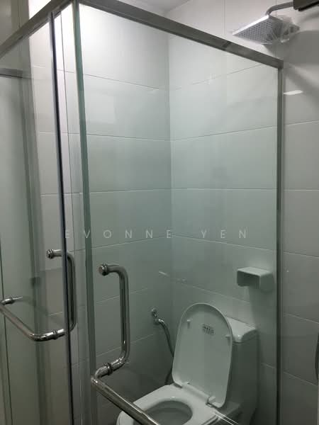 Encorp Strand Residence untuk Untuk Disewa - RM 1,700 /bulan, Apr 2026 - Bathroom - PropertyGuru.com.my